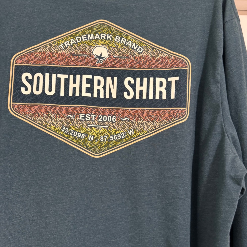 Southern Shirt Mens Large Blue Long Sleeve Graphic Pocket T-Shirt Cotton Blend
